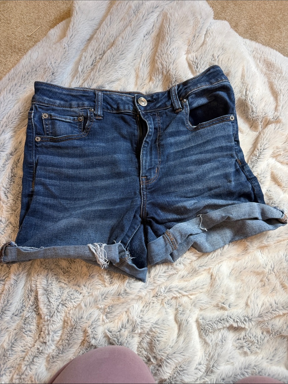 Women’s Dark Blue Denim Roll-Hem Shorts